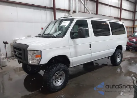 2009 Ford E-350 Super Duty Xl/Xlt z USA, uszkodzony, nr VIN 1FBNE31L59DA43972